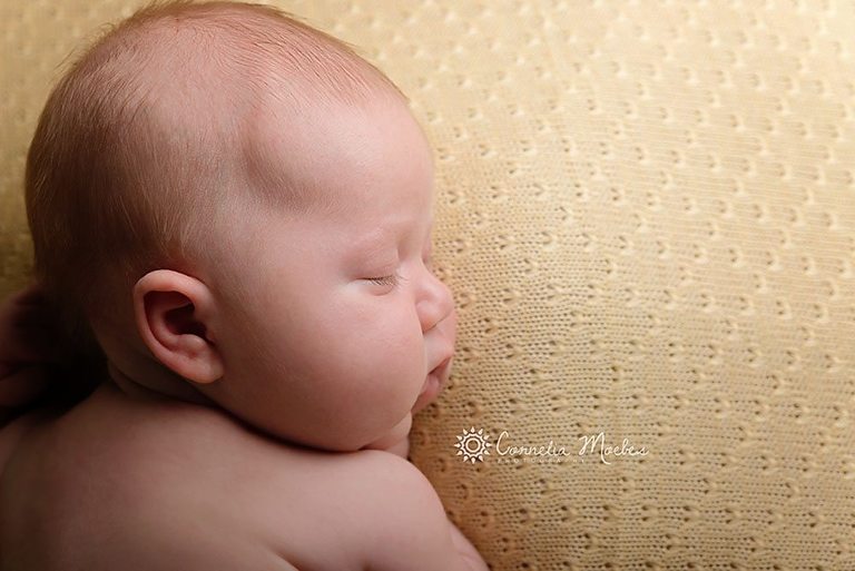 Neugeborenenfotografie-Neugeborenenfotos-newborn photography-Babyfotografie-Babyfotos-Fotografie Zug Zürich Luzern-Cornelia Moebes Photography-J2