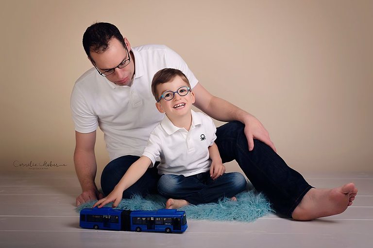 Familienshooting Family Portraits Familienfotos family photographer Kinderfotografie Cornelia Moebes Photography