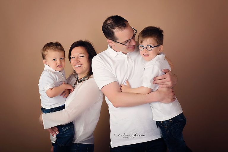 Familienshooting Family Portraits Familienfotos family photographer Kinderfotografie Cornelia Moebes Photography