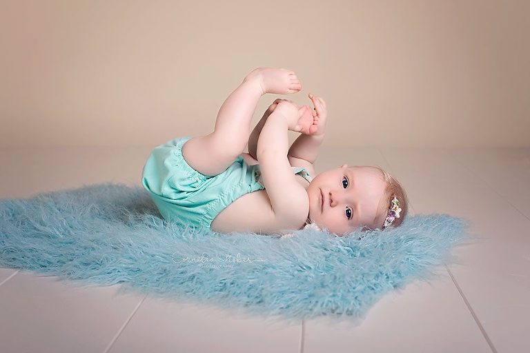 Familienshooting Familienfotos Kinderfotografie Babyfotografie Babyfotograf Kinder Portrait Cornelia Moebes Photography Zug Zürich Luzern Schwyz Aargau