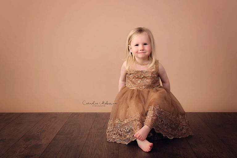 Familienshooting Familienfotos Kinderfotografie Babyfotografie Babyfotograf Kinder Portrait Cornelia Moebes Photography Zug Zürich Luzern Schwyz Aargau