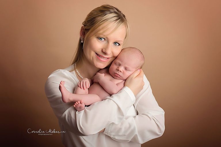 Neugeborenenfotografie Babyfotografie newborn shooting Babyfotos Babyfotografin Zug Zürich Luzern 
