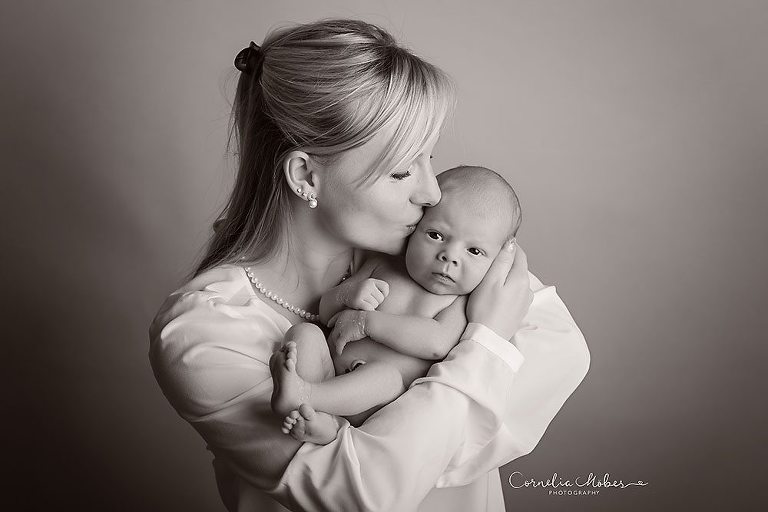 Neugeborenenfotografie Babyfotografie newborn shooting Babyfotos Babyfotografin Zug Zürich Luzern 