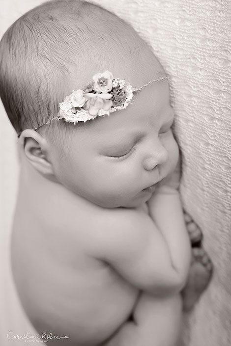 Neugeborenenfotografie Babyfotografie newborn shooting Babyfotos Babyfotografin Zug Zürich Luzern 