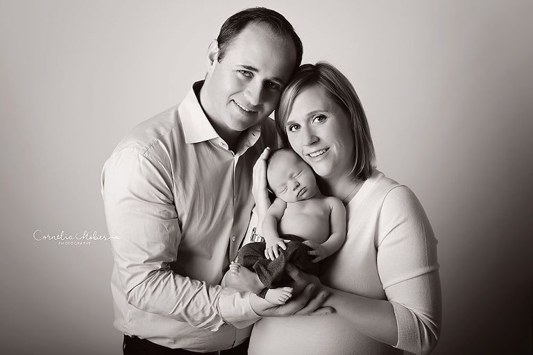 Neugeborenenfotografie Babyfotografie Babyfotografin Zug Zürich Luzern Schwyz Aargau newborn shooting baby portraiture Cornelia Moebes Photography