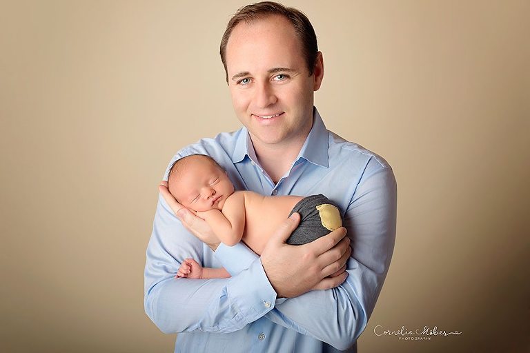 Neugeborenenfotografie Babyfotografie Babyfotografin Zug Zürich Luzern Schwyz Aargau newborn shooting baby portraiture Cornelia Moebes Photography