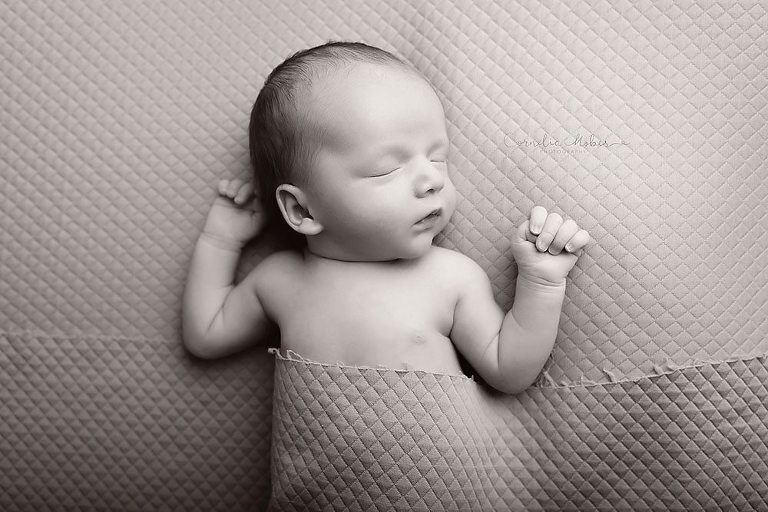 Neugeborenenfotografie Babyfotografie Babyfotografin Zug Zürich Luzern Schwyz Aargau newborn shooting baby portraiture Neugeborenenfotos Cornelia Moebes Photography