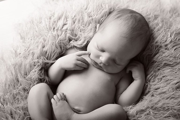 Neugeborenenfotos Neugeborenenfotografie Babyfotos Babyfotografie Newborn Shooting Baby Photographer Babyfotograf Zug Zürich Aargau Schwyz Luzern Cornelia Moebes Photography