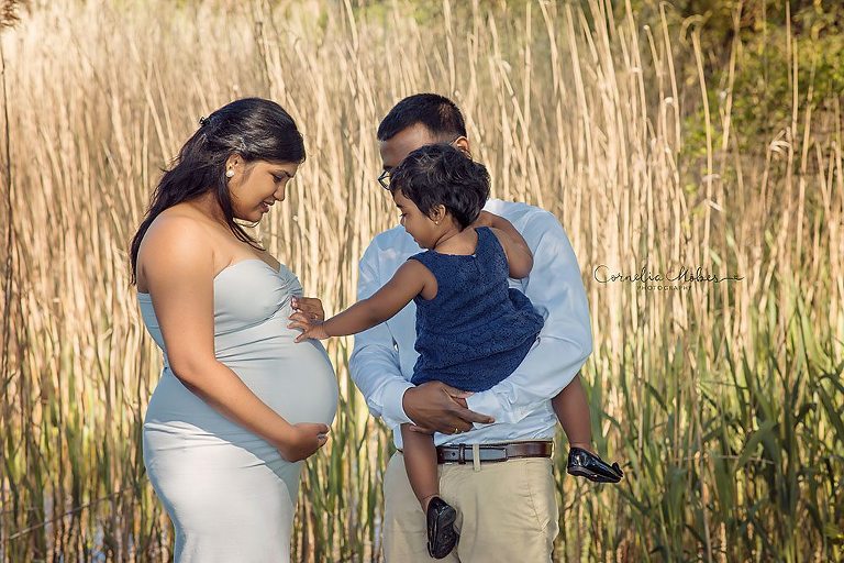 Schwangerschaftsshooting Schwangerschaftsfotografie Babybauchshooting maternity photography pregnancy newborn shooting Neugeborenenfotografie Babyfotografie Babyfotos Cornelia Moebes Photography