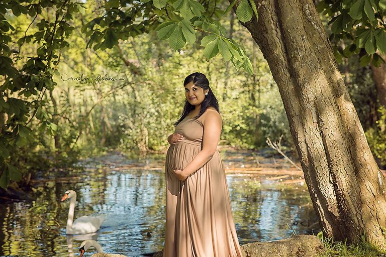 Schwangerschaftsshooting Schwangerschaftsfotografie Babybauchshooting maternity photography pregnancy newborn shooting Neugeborenenfotografie Babyfotografie Babyfotos Cornelia Moebes Photography