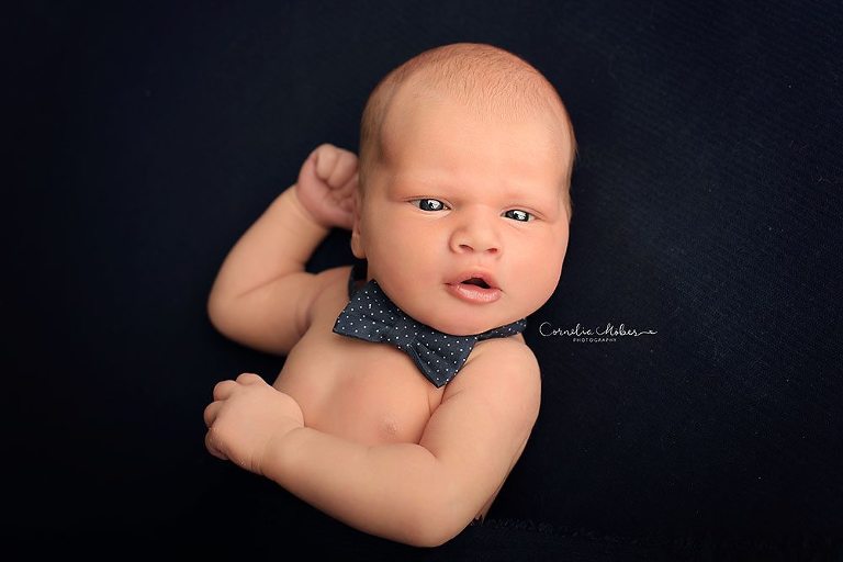 Neugeborenenshooting Neugeborenenfotografie Neugeborenenfotos newborn shooting Babyfotografie Babyfotos baby photographer Babyfotograf Zug Zürich Luzern Aargau Schwyz Cornelia Moebes Photography