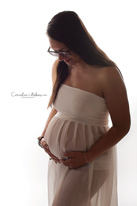 Schwangerschaftsshooting Schwangerschaftsfotografie Babybauchshooting maternity photography pregnancy newborn shooting Neugeborenenfotografie Babyfotografie Babyfotos Cornelia Moebes Photography