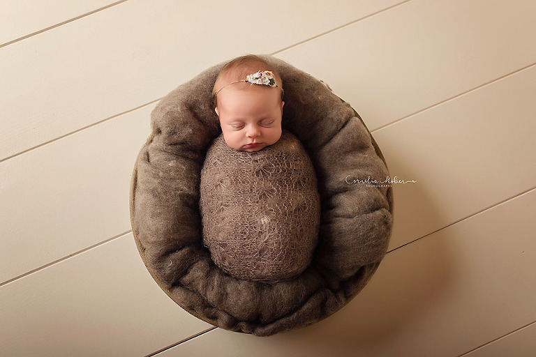 Neugeborenenfotografie newbornshooting Babyfotografie Neugeborenenshooting Babyfotograf Cornelia Moebes Photography