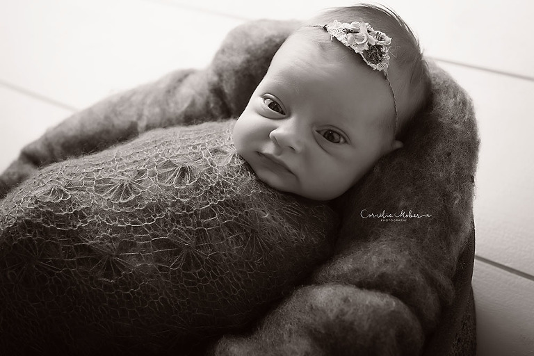 Neugeborenenfotografie newbornshooting Babyfotografie Neugeborenenshooting Babyfotograf Cornelia Moebes Photography