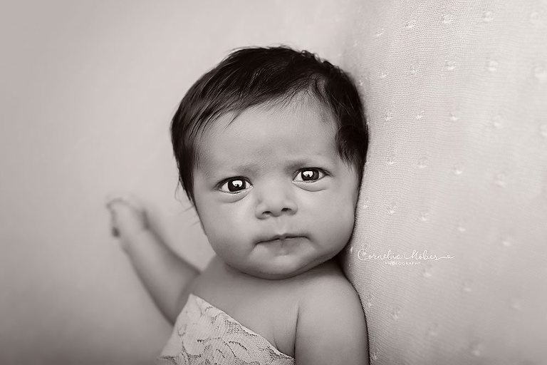 Neugeborenenshooting Neugeborenenfotos Neugeborenenfotografie NewbornShooting Newborn Babyfotografie Baby Photographer Cornelia Moebes Photography