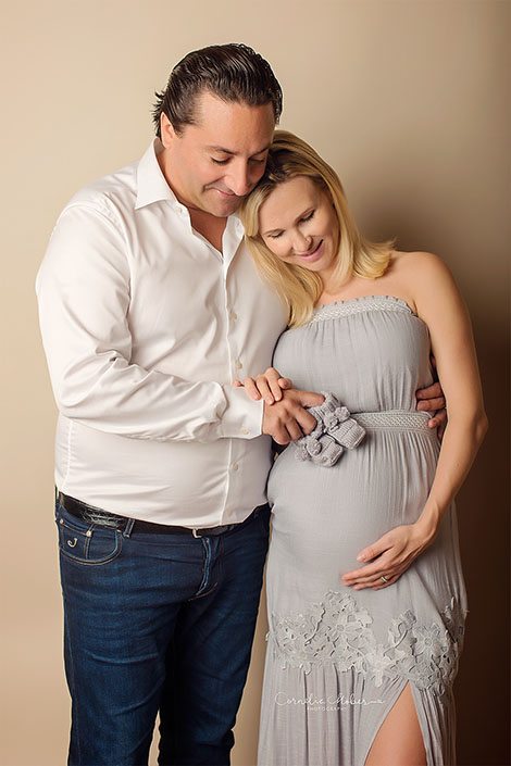 Schwangerschaftsfotografie Babybauchshooting Schwangerschaftsshooting Neugeborenenfotos newbornshooting Babyfotografie Cornelia Moebes Fotografie