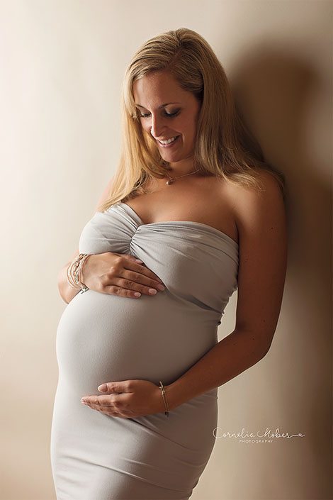 Schwangerschaftsfotografie Babybauchshooting Schwangerschaftsshooting Neugeborenenfotos newbornshooting Babyfotografie Cornelia Moebes Fotografie