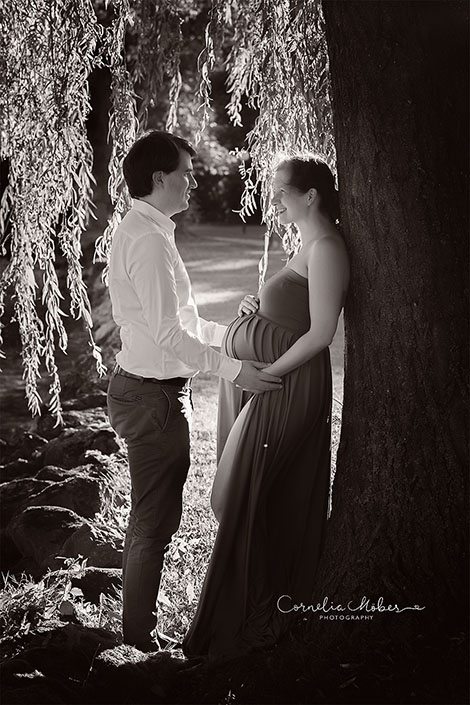 Schwangerschaftsfotografie Babybauchshooting Schwangerschaftsshooting Neugeborenenfotos newbornshooting Babyfotografie Cornelia Moebes Fotografie
