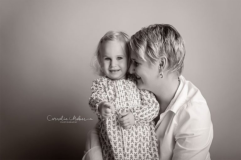 Babyfotos Babyfotografie Babyshooting Babyphotographer Familie Familienshooting Familienfotograf family photography Kinderfotos child portraits Cornelia Moebes Photography Zug Zürich Luzern Aargau Schwyz