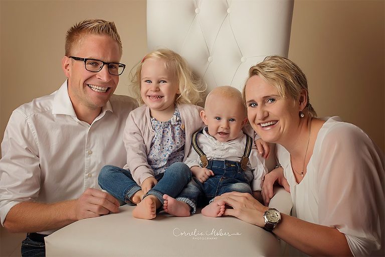 Babyfotos Babyfotografie Babyshooting Babyphotographer Familie Familienshooting Familienfotograf family photography Kinderfotos child portraits Cornelia Moebes Photography Zug Zürich Luzern Aargau Schwyz