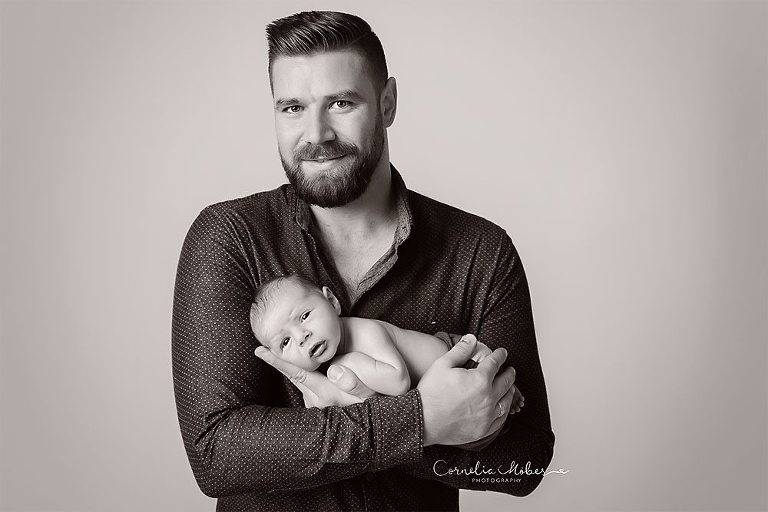 Neugeborenenbilder Neugeborenenshooting Neugeborenenfotografie newbornphotography newborn shooting Babyfotografie Babyfotograf Zug Zürich Luzern Aargau Schwyz Cornelia Moebes Photography