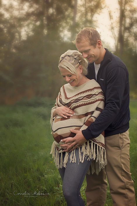 Schwangerschaftsfotos-Schwangerschaftsshooting Schwangerschaftsfotografie Babybauch Shooting maternity photographer Mutterschaft Babyfotograf Babyshooting newbornshooting Neugeborenenfotografie Cornelia Moebes Photography Schweiz Zuerich Luzern Zug Aargau Schwyz
