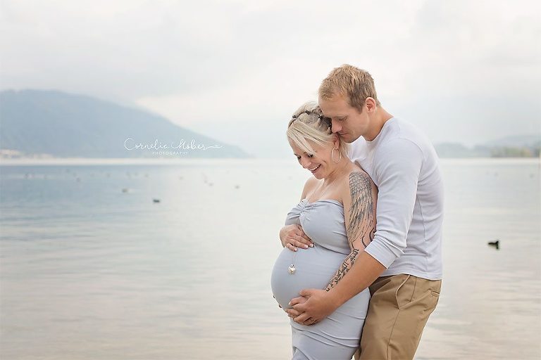 Schwangerschaftsfotos-Schwangerschaftsshooting Schwangerschaftsfotografie Babybauch Shooting maternity photographer Mutterschaft Babyfotograf Babyshooting newbornshooting Neugeborenenfotografie Cornelia Moebes Photography Schweiz Zuerich Luzern Zug Aargau Schwyz