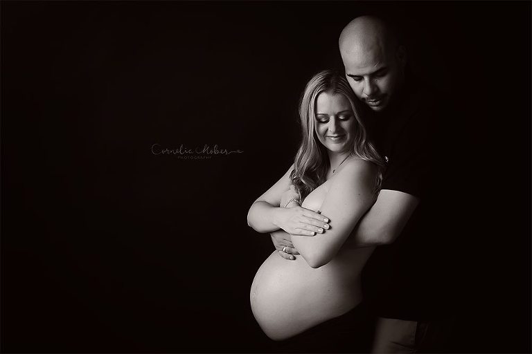 Schwangerschaftsfotos-Schwangerschaftsshooting Schwangerschaftsfotografie Babybauch Shooting maternity photographer Mutterschaft Babyfotograf Babyshooting newbornshooting Neugeborenenfotografie Cornelia Moebes Photography Schweiz Zuerich Luzern Zug Aargau Schwyz