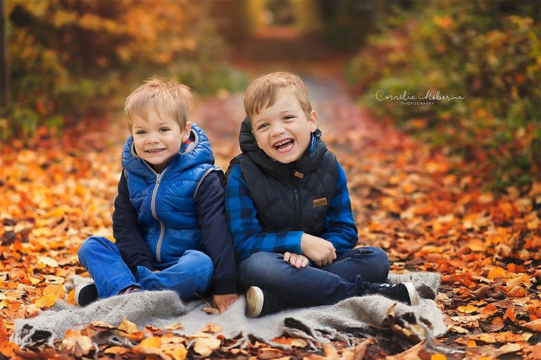 Familienfotos Familienshooting Family Photographer Kinderfotos Kinderfotografie Child Portraits Cornelia Moebes Photography