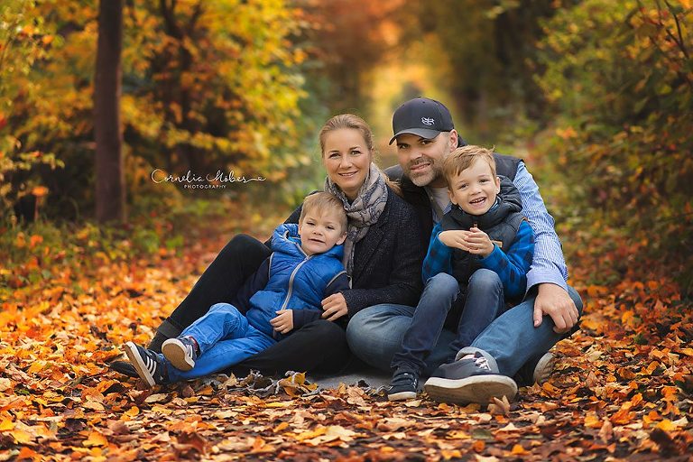 Familienfotos Familienshooting Family Photographer Kinderfotos Kinderfotografie Child Portraits Cornelia Moebes Photography