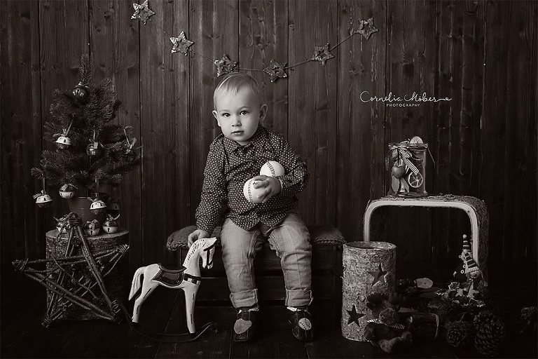 Weihnachtsshooting Portrait Photographer Familienfotos Familienshooting Kinderportraits Kinderfotograf Zug Zuerich Luzern Cornelia Moebes Photography