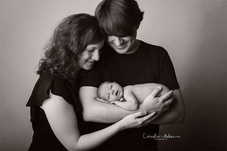 Neugeborene, Neugeborenenfotos, Neugeborenenfotografie, Neugeborenenfotografie Zug, Neugeborenenfotografie Zürich, Neugeborenenfotografie Luzern, Neugeborenenfotografie Aargau, Neugeborenenfotografie Schwyz, Neugeborenenfotografie Schweiz, Newbornshooting, Newborn Photographer, Newborn Photography,   Babyfotografie, Babyfotos, Baby Photographer, Baby Fotoshooting, Babyfotografie Zug, Babyfotografie Zürich, Babyfotografie Luzern, Babyfotografie Aargau, Babyfotografie Schwyz, Babyfotografie Schweiz, Portrait Photographer, Portrait Fotograf, Kinder Portrait, Familienportrait, Fotograf Zug, Fotograf Zuerich, Fotograf Luzern, Fotograf Schweiz