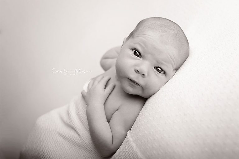 Neugeborene, Neugeborenenfotos, Neugeborenenfotografie, Neugeborenenfotografie Zug, Neugeborenenfotografie Zürich, Neugeborenenfotografie Luzern, Neugeborenenfotografie Aargau, Neugeborenenfotografie Schwyz, Neugeborenenfotografie Schweiz, Newbornshooting, Newborn Photographer, Newborn Photography,   Babyfotografie, Babyfotos, Baby Photographer, Baby Fotoshooting, Babyfotografie Zug, Babyfotografie Zürich, Babyfotografie Luzern, Babyfotografie Aargau, Babyfotografie Schwyz, Babyfotografie Schweiz, Portrait Photographer, Portrait Fotograf, Kinder Portrait, Familienportrait, Fotograf Zug, Fotograf Zuerich, Fotograf Luzern, Fotograf Schweiz