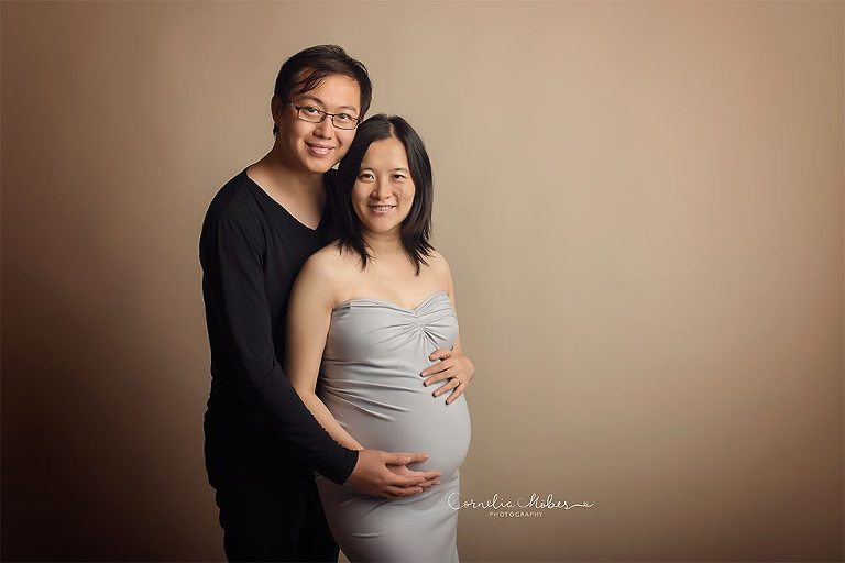 Schwangerschaftsfotos-Schwangerschaftsshooting Schwangerschaftsfotografie Babybauch Shooting maternity photographer Mutterschaft Babyfotograf Babyshooting newbornshooting Neugeborenenfotografie Cornelia Moebes Photography Schweiz Zuerich Luzern Zug Aargau Schwyz