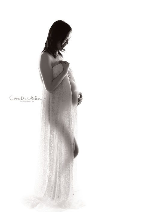 Schwangerschaftsfotos-Schwangerschaftsshooting Schwangerschaftsfotografie Babybauch Shooting maternity photographer Mutterschaft Babyfotograf Babyshooting newbornshooting Neugeborenenfotografie Cornelia Moebes Photography Schweiz Zuerich Luzern Zug Aargau Schwyz