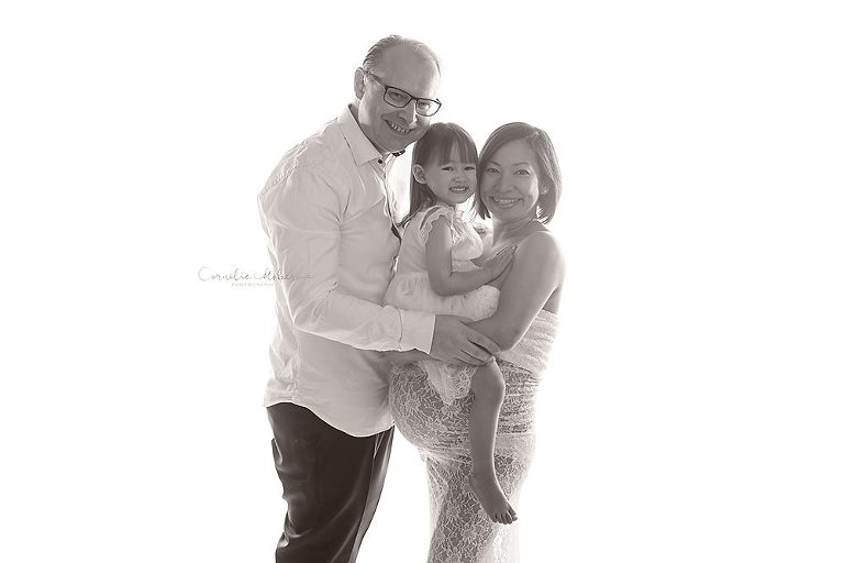 Schwangerschaftsfotos-Schwangerschaftsshooting Schwangerschaftsfotografie Babybauch Shooting maternity photographer Mutterschaft Babyfotograf Babyshooting newbornshooting Neugeborenenfotografie Cornelia Moebes Photography Schweiz Zuerich Luzern Zug Aargau Schwyz