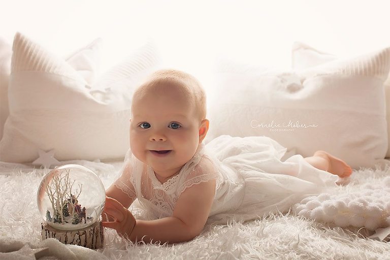 Weihnachtsshooting Christmas Minis Adventszeit Familienfotos Kinderportraits Weihnachtsportraits child portraits family photographer Cornelia Moebes Photography