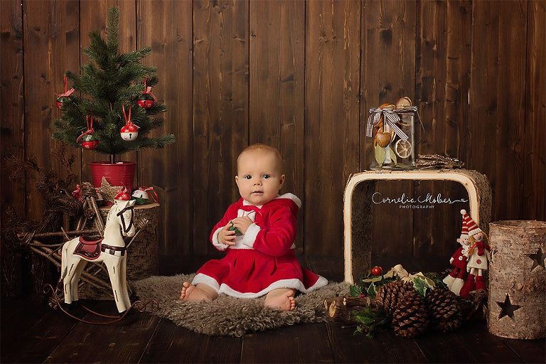 Weihnachtsshooting Christmas Minis Adventszeit Familienfotos Kinderportraits Weihnachtsportraits child portraits family photographer Cornelia Moebes Photography