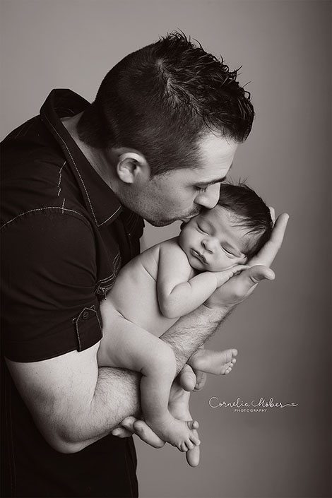 Neugeborenenbilder Neugeborenenshooting Neugeborenenfotografie newbornphotography newborn shooting Babyfotografie Babyfotograf Zug Zürich Luzern Aargau Schwyz Cornelia Moebes Photography