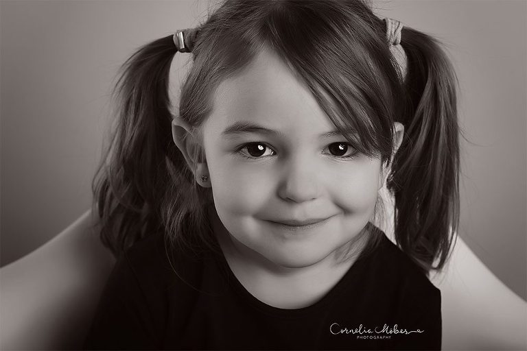 Weihnachtsshooting Portrait Photographer Familienfotos Familienshooting Kinderportraits Kinderfotograf Zug Zuerich Luzern Cornelia Moebes Photography