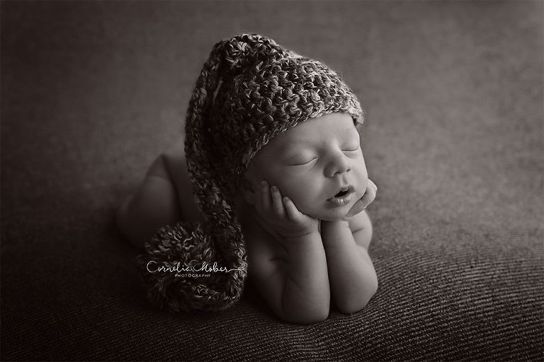 Neugeborenenbilder Neugeborenenshooting Neugeborenenfotografie newbornphotography newborn shooting Babyfotografie Babyfotograf Zug Zürich Luzern Aargau Schwyz Cornelia Moebes Photography