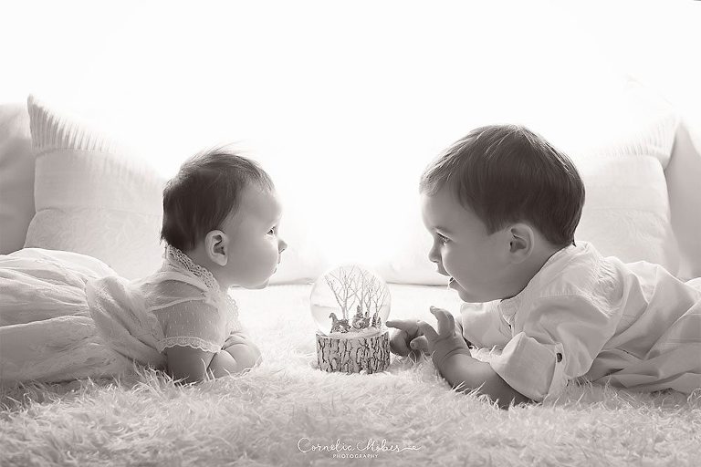 Babyfotos Babybilder Babyfotograf family portraits Familienfotograf Kinderportraits Kinderfotografie Cornelia Moebes Photography