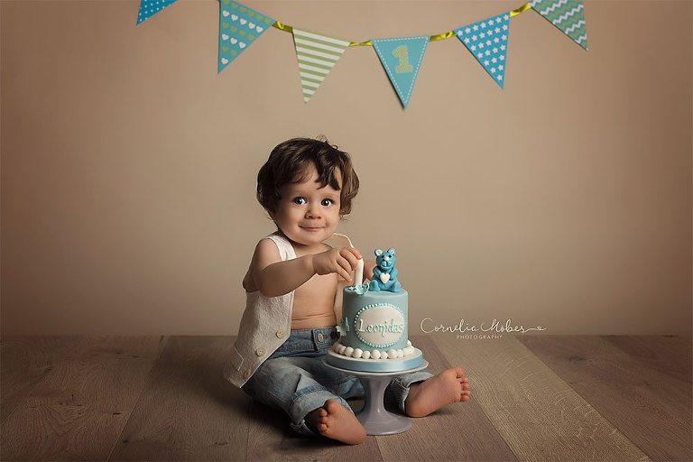 Kindershooting Kinderfotografie Kinderportraits Cake Smash Babyshooting Babyfotografie Cornelia Moebes Photography