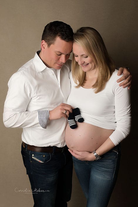 Schwangerschaftsfotos maternity photography Babybauchshooting Cornelia Moebes Photography