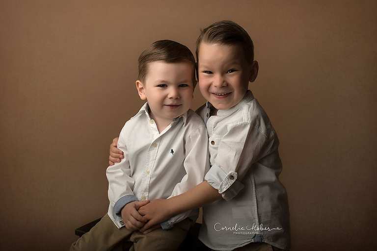 Schwangerschaftsfotografie Schwangerschaftsbilder maternity Babybauch Shooting Mom to be Mutterschaft Familienfotos Cornelia Moebes Photography Zug Zürich