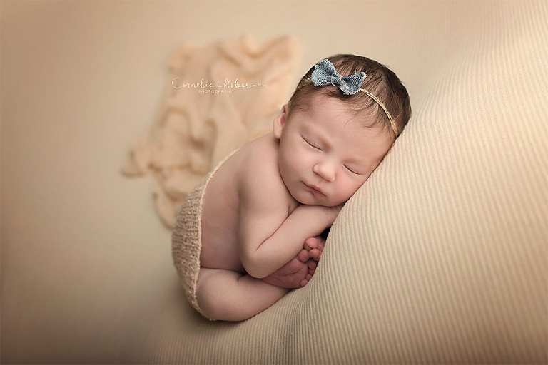 Neugeborene, Neugeborenenfotos, Neugeborenenfotografie, Neugeborenenfotografie Zug, Neugeborenenfotografie Zürich, Neugeborenenfotografie Luzern, Neugeborenenfotografie Aargau, Neugeborenenfotografie Schwyz, Neugeborenenfotografie Schweiz, Newbornshooting, Newborn Photographer, Newborn Photography, Babyfotografie, Babyfotos, Baby Photographer, Baby Fotoshooting, Babyfotografie Zug, Babyfotografie Zürich, Babyfotografie Luzern, Babyfotografie Aargau, Babyfotografie Schwyz, Babyfotografie Schweiz,