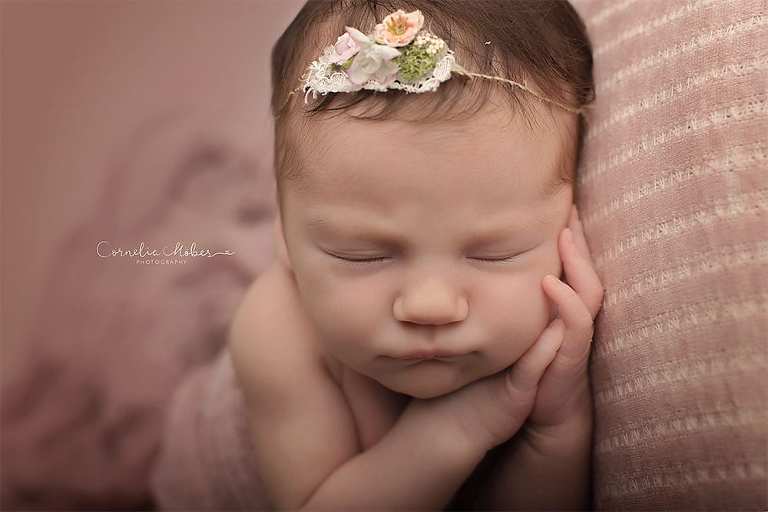 Neugeborene, Neugeborenenfotos, Neugeborenenfotografie, Neugeborenenfotografie Zug, Neugeborenenfotografie Zürich, Neugeborenenfotografie Luzern, Neugeborenenfotografie Aargau, Neugeborenenfotografie Schwyz, Neugeborenenfotografie Schweiz, Newbornshooting, Newborn Photographer, Newborn Photography, Babyfotografie, Babyfotos, Baby Photographer, Baby Fotoshooting, Babyfotografie Zug, Babyfotografie Zürich, Babyfotografie Luzern, Babyfotografie Aargau, Babyfotografie Schwyz, Babyfotografie Schweiz,