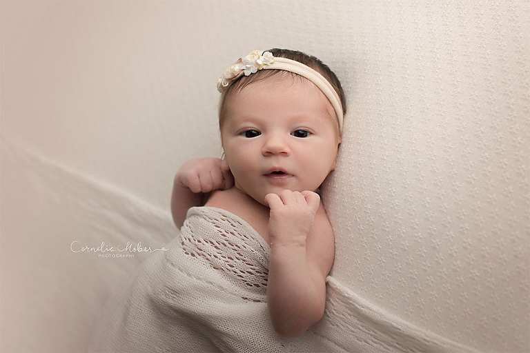 Neugeborene, Neugeborenenfotos, Neugeborenenfotografie, Neugeborenenfotografie Zug, Neugeborenenfotografie Zürich, Neugeborenenfotografie Luzern, Neugeborenenfotografie Aargau, Neugeborenenfotografie Schwyz, Neugeborenenfotografie Schweiz, Newbornshooting, Newborn Photographer, Newborn Photography, Babyfotografie, Babyfotos, Baby Photographer, Baby Fotoshooting, Babyfotografie Zug, Babyfotografie Zürich, Babyfotografie Luzern, Babyfotografie Aargau, Babyfotografie Schwyz, Babyfotografie Schweiz,