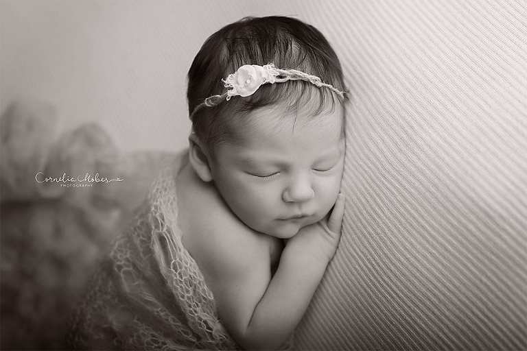 Neugeborene, Neugeborenenfotos, Neugeborenenfotografie, Neugeborenenfotografie Zug, Neugeborenenfotografie Zürich, Neugeborenenfotografie Luzern, Neugeborenenfotografie Aargau, Neugeborenenfotografie Schwyz, Neugeborenenfotografie Schweiz, Newbornshooting, Newborn Photographer, Newborn Photography, Babyfotografie, Babyfotos, Baby Photographer, Baby Fotoshooting, Babyfotografie Zug, Babyfotografie Zürich, Babyfotografie Luzern, Babyfotografie Aargau, Babyfotografie Schwyz, Babyfotografie Schweiz,