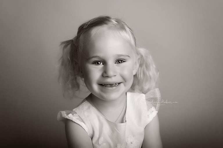 Babyshooting Babyfotografie Babybilder Kinderfotografie 1. Geburtstag Portrait Cornelia Moebes Photography